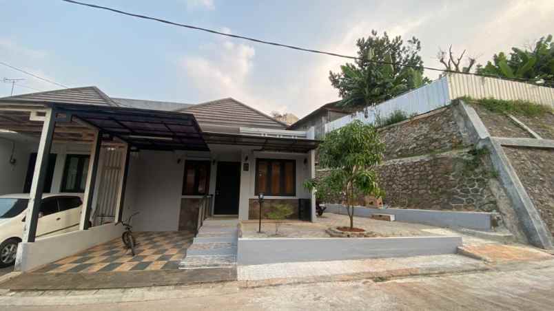 dijual rumah ps kranggan jatisampurna