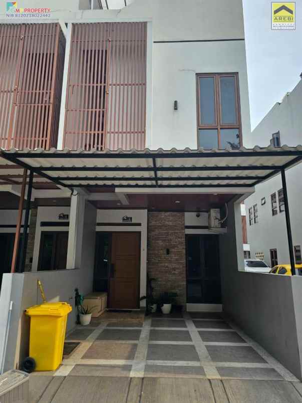 dijual rumah pulogadung