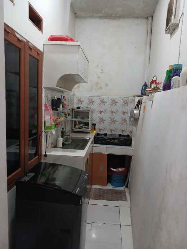 dijual rumah puri hasanah 5