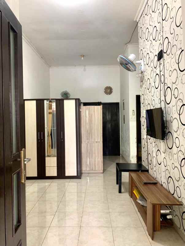 dijual rumah puri safira regency