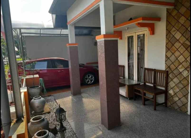 dijual rumah puri surya jaya taman pasadena