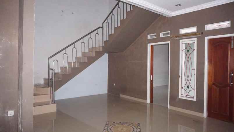 dijual rumah purwakarta kota