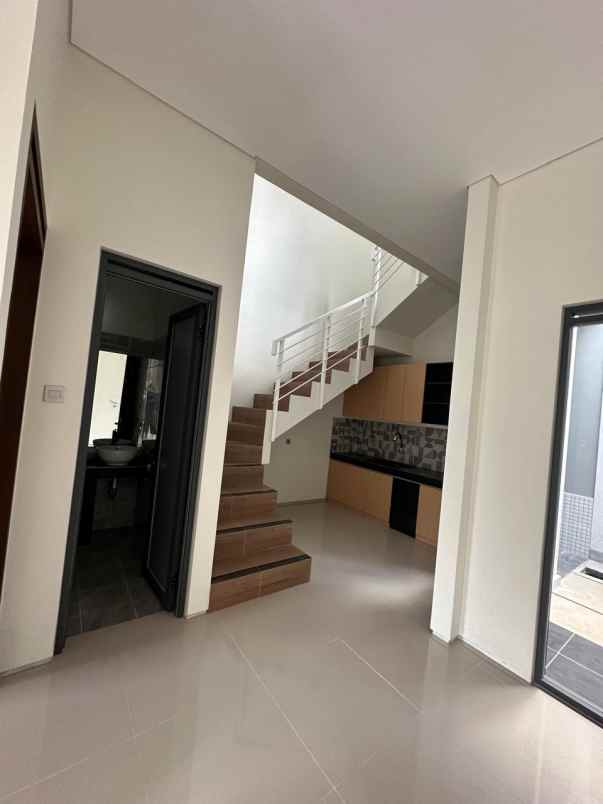 dijual rumah rancasari