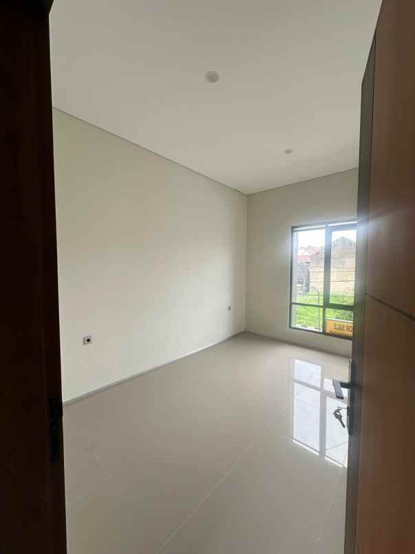 dijual rumah rancasari