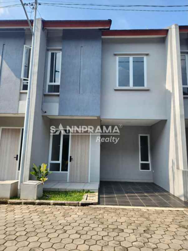 dijual rumah rangkapan jaya