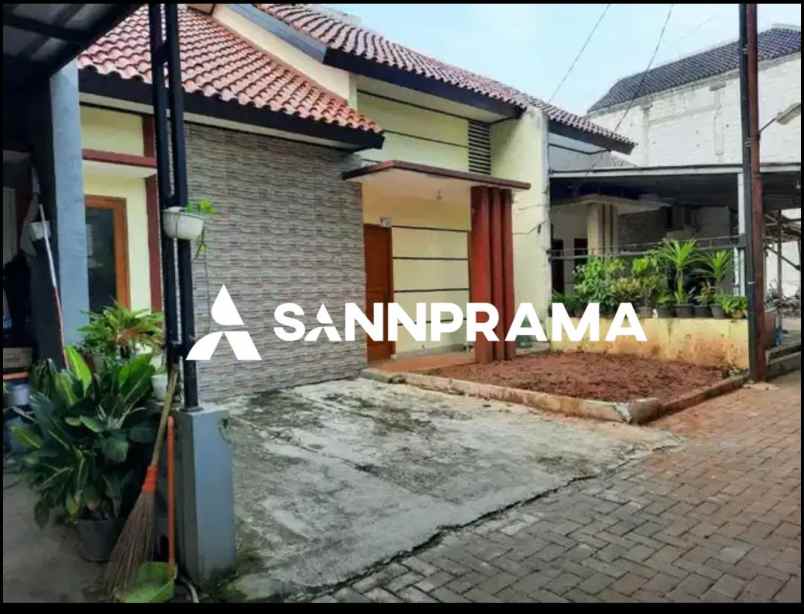 dijual rumah rangkapan jaya pancoran