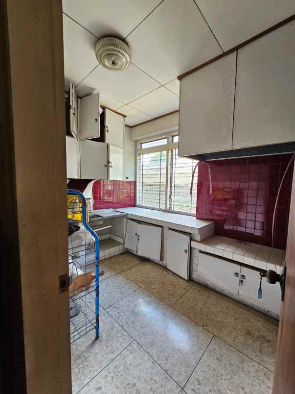 dijual rumah raya panglima sudirman