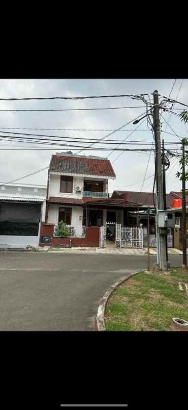 dijual rumah regensi melati mas blok b