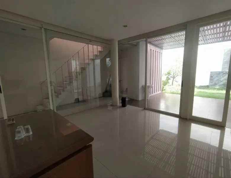 dijual rumah royal park citraland surabaya