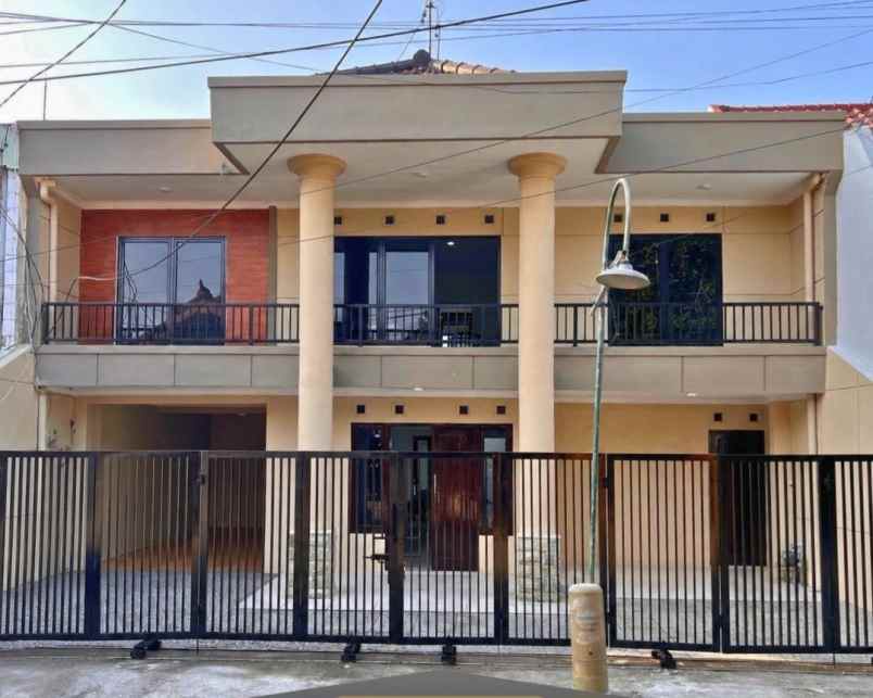 dijual rumah rungkut harapan
