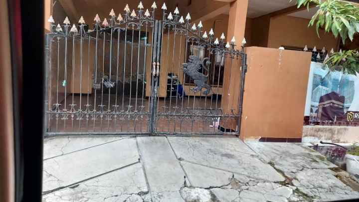 dijual rumah rungkut mejoyo