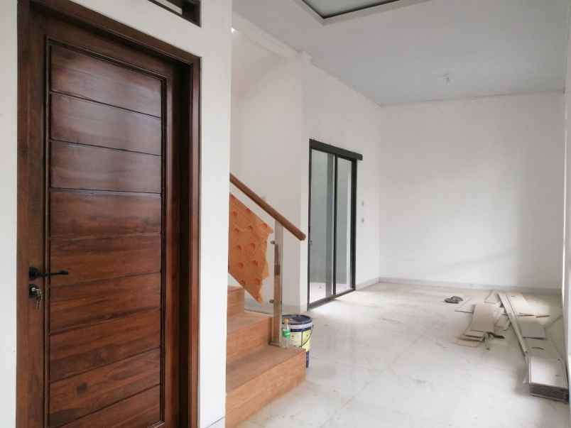 dijual rumah sardonoharjo ngaglik