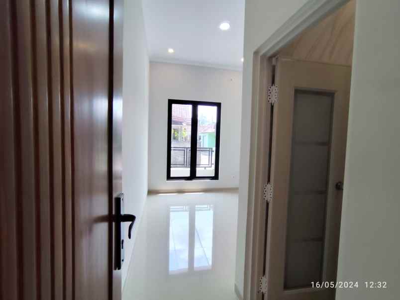 dijual rumah saren wedomartani