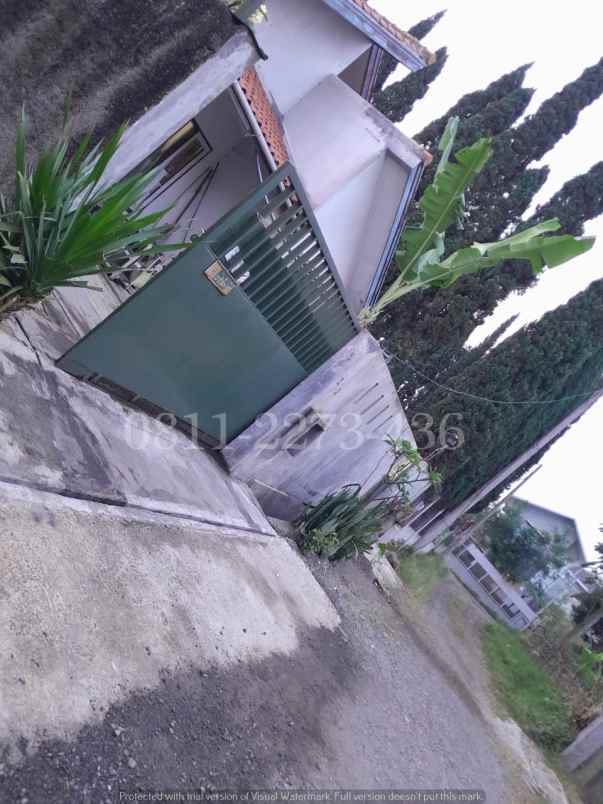 dijual rumah sariwangi