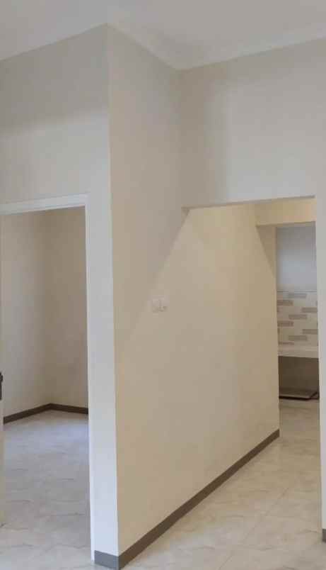 dijual rumah sawojajar