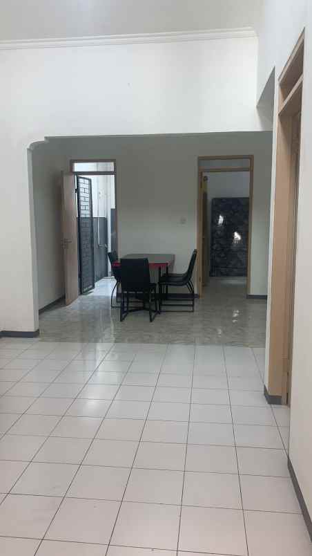 dijual rumah sentul city