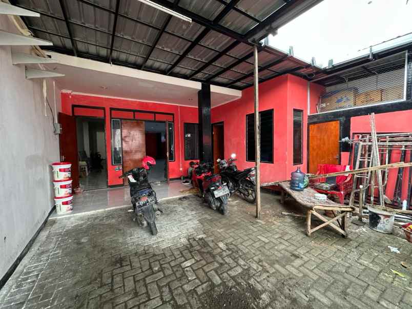 dijual rumah sepat lidah kulon