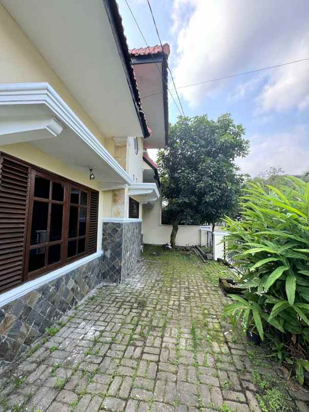 dijual rumah sulfat kota malang