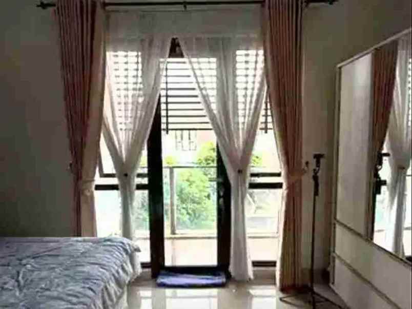 dijual rumah summarecon bekasi