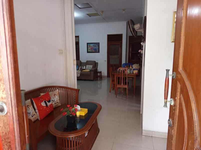 dijual rumah sunter mas