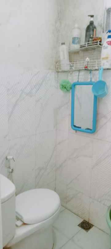 dijual rumah taman cibaduyut indah