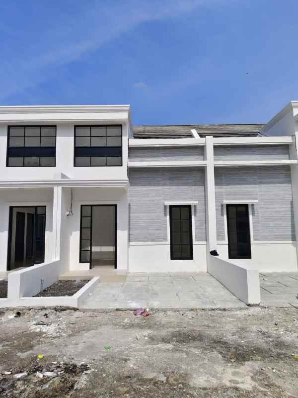 dijual rumah taman jivva kebraon