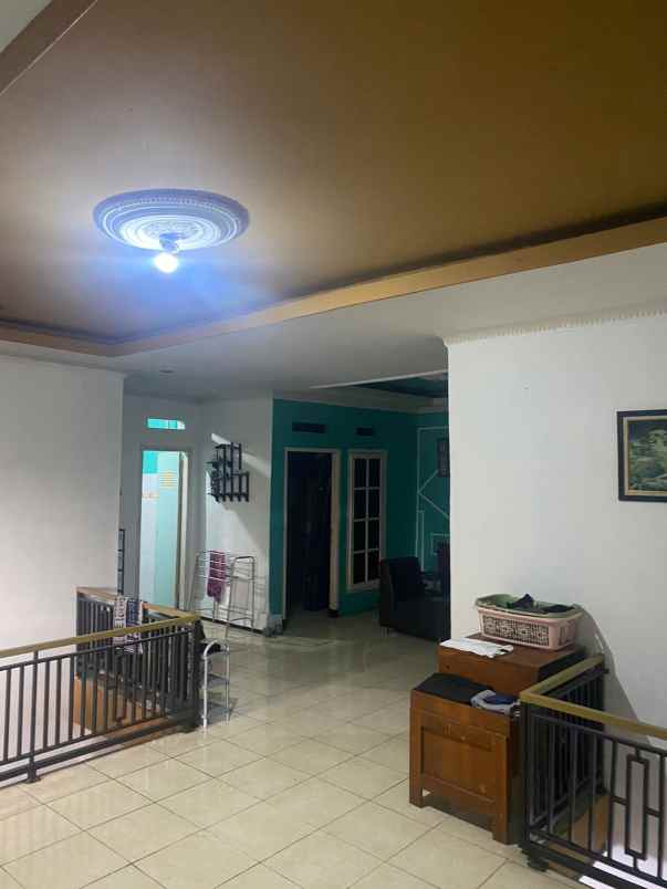 dijual rumah taman pagelaran padasuka