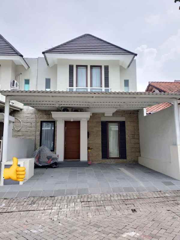 dijual rumah taman puspa raya citraland