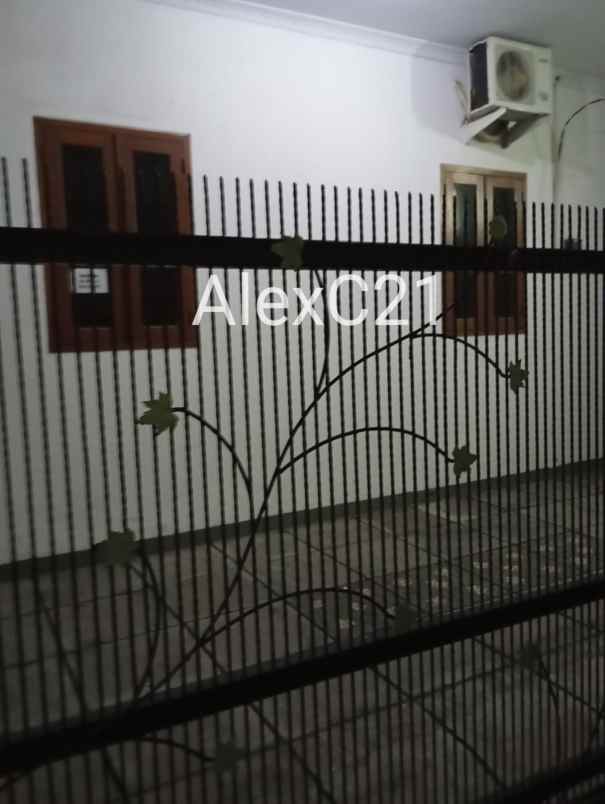 dijual rumah tanah abang jakarta pusat