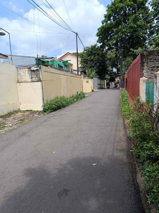 dijual rumah tanah kusir