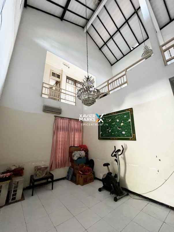 dijual rumah terawat siap huni rungkut asri barat