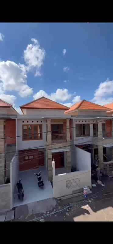 dijual rumah teuku umar