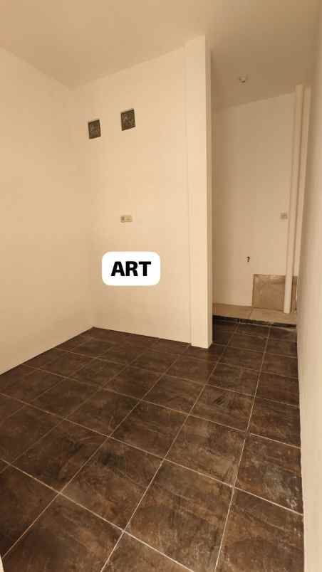 dijual rumah the gayungsari