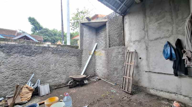 dijual rumah tirtomartani kec kalasan