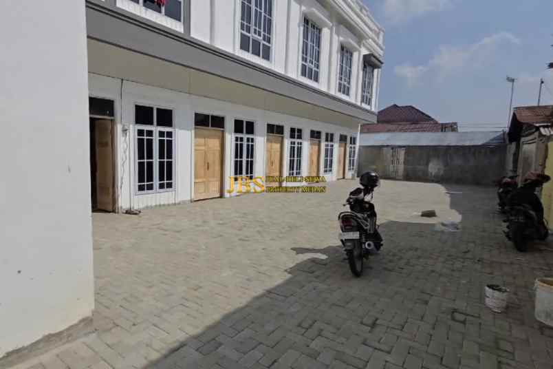 dijual rumah townhouse krakatau luxe