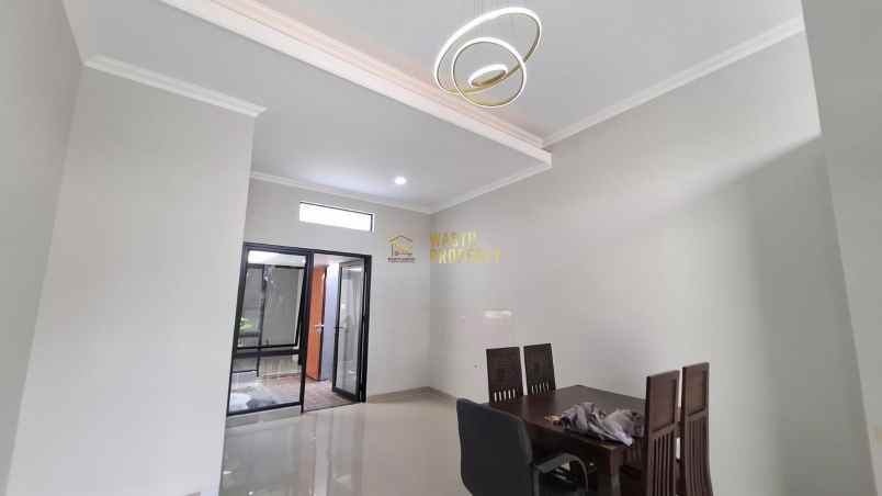 dijual rumah trihanggo gamping sleman