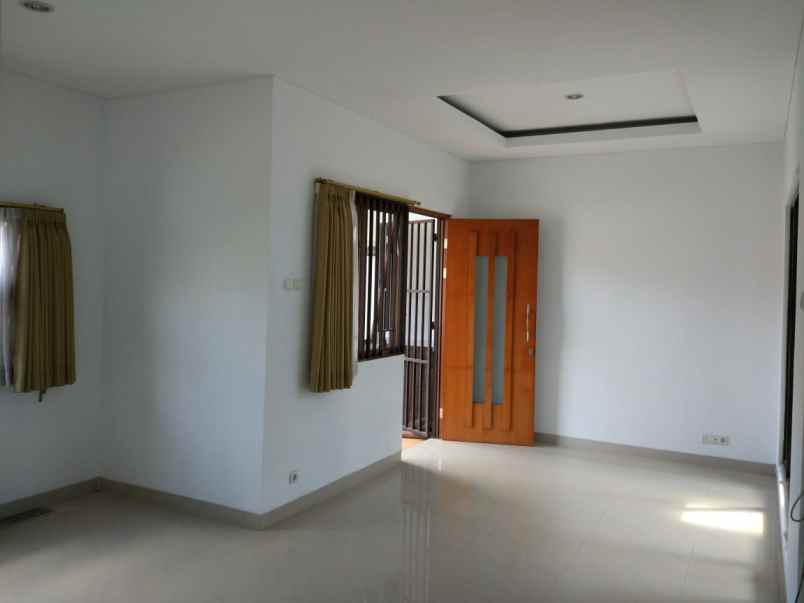 dijual rumah waruga jaya