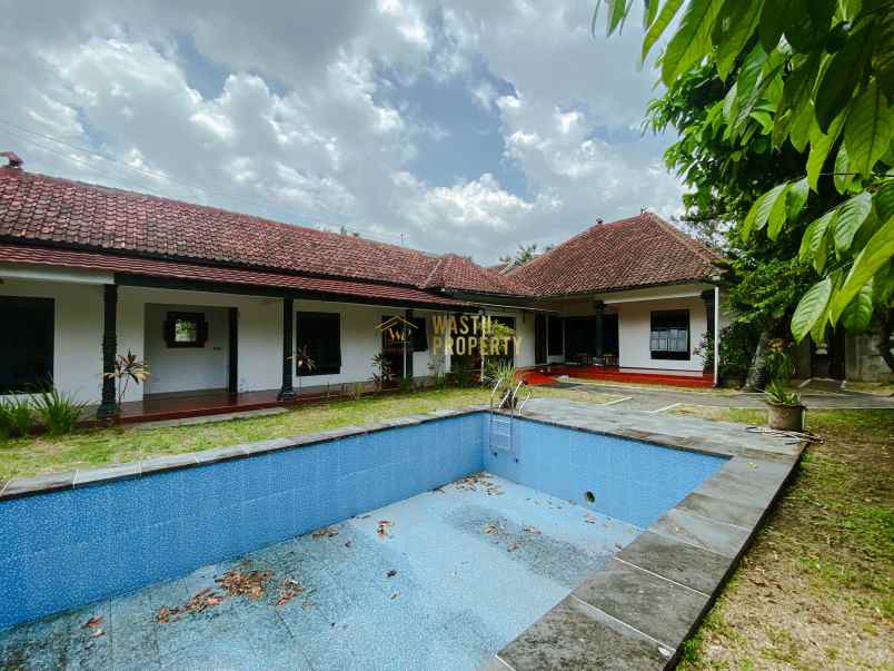 dijual rumah wedomartani ngemplak