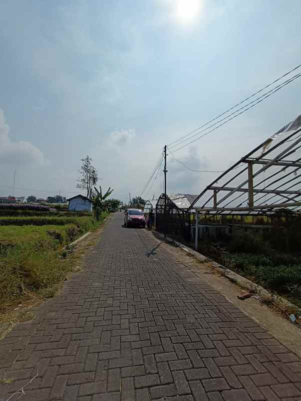 dijual tanah banaran