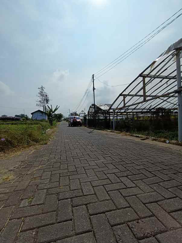 dijual tanah banaran