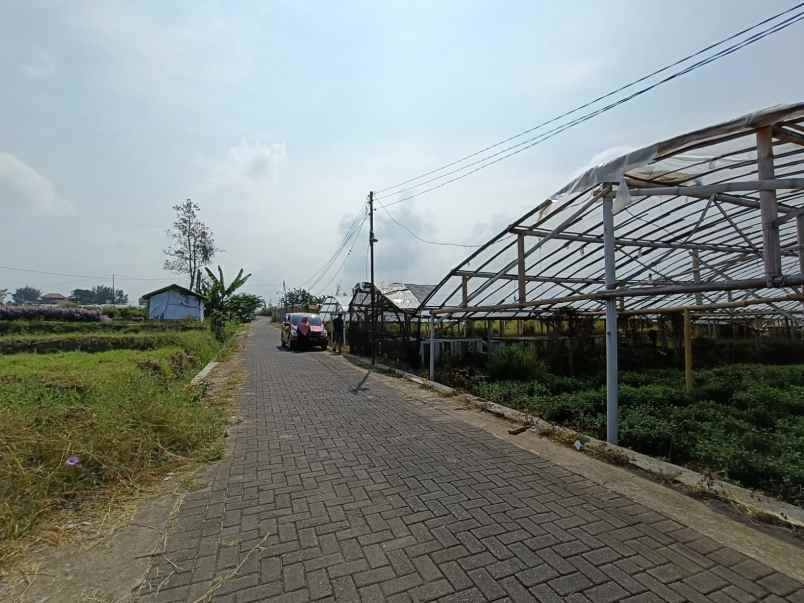 dijual tanah banaran