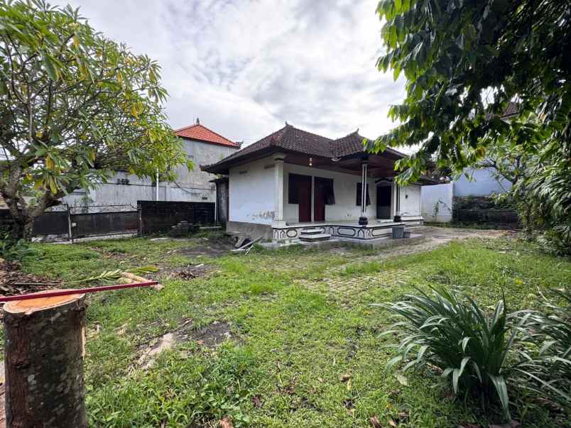 dijual tanah jalan banjar anyar kerobokan