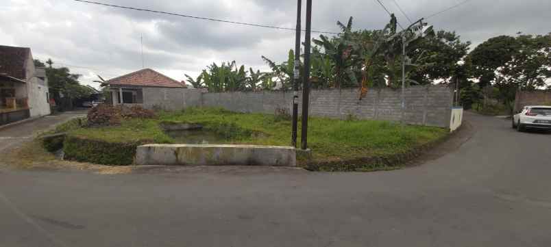 dijual tanah jalan cupuwatu