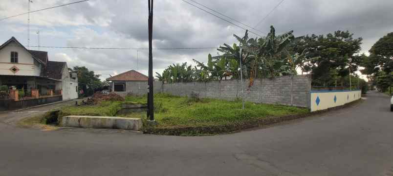 dijual tanah jalan cupuwatu