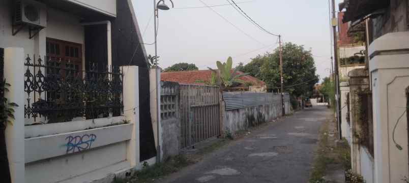 dijual tanah jl pringgading demangan