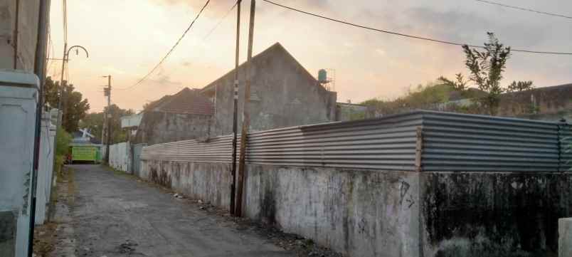 dijual tanah jl pringgading demangan