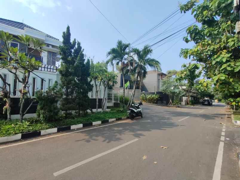 dijual tanah pondok kelapa