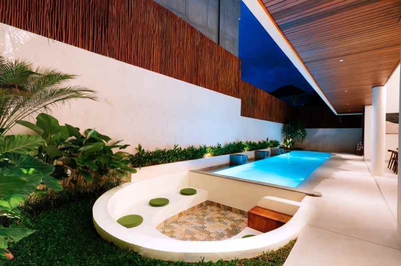 dijual villa jalan kartika plaza kuta bali