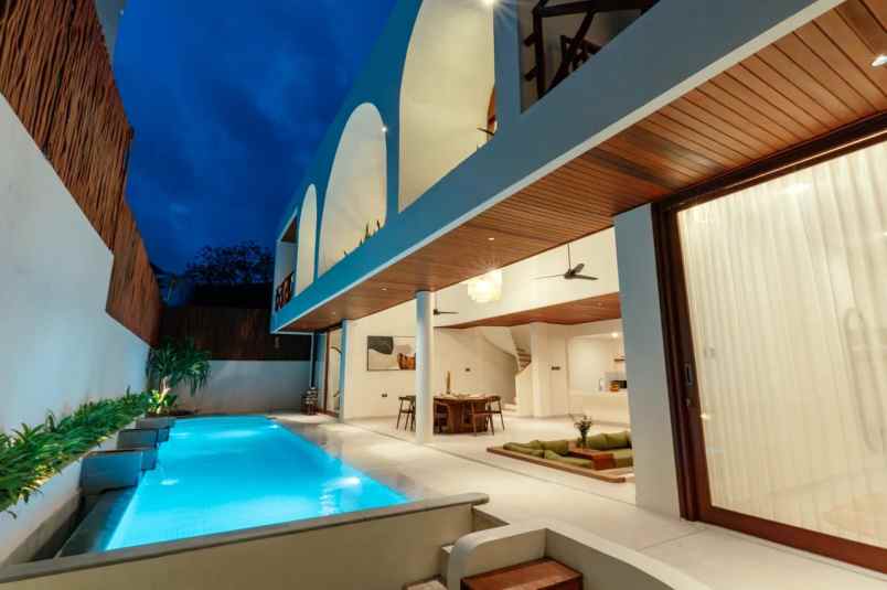 dijual villa jalan kartika plaza kuta bali