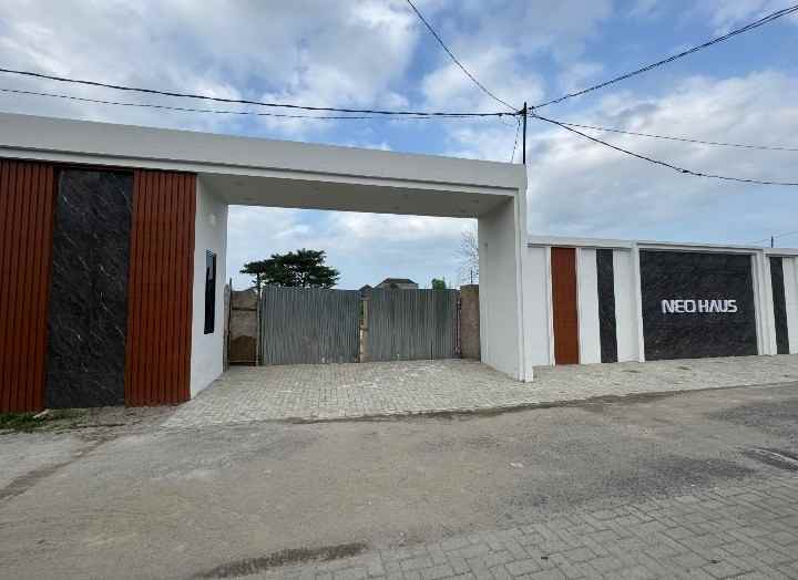dijual villa jalan tuamang pancing medan